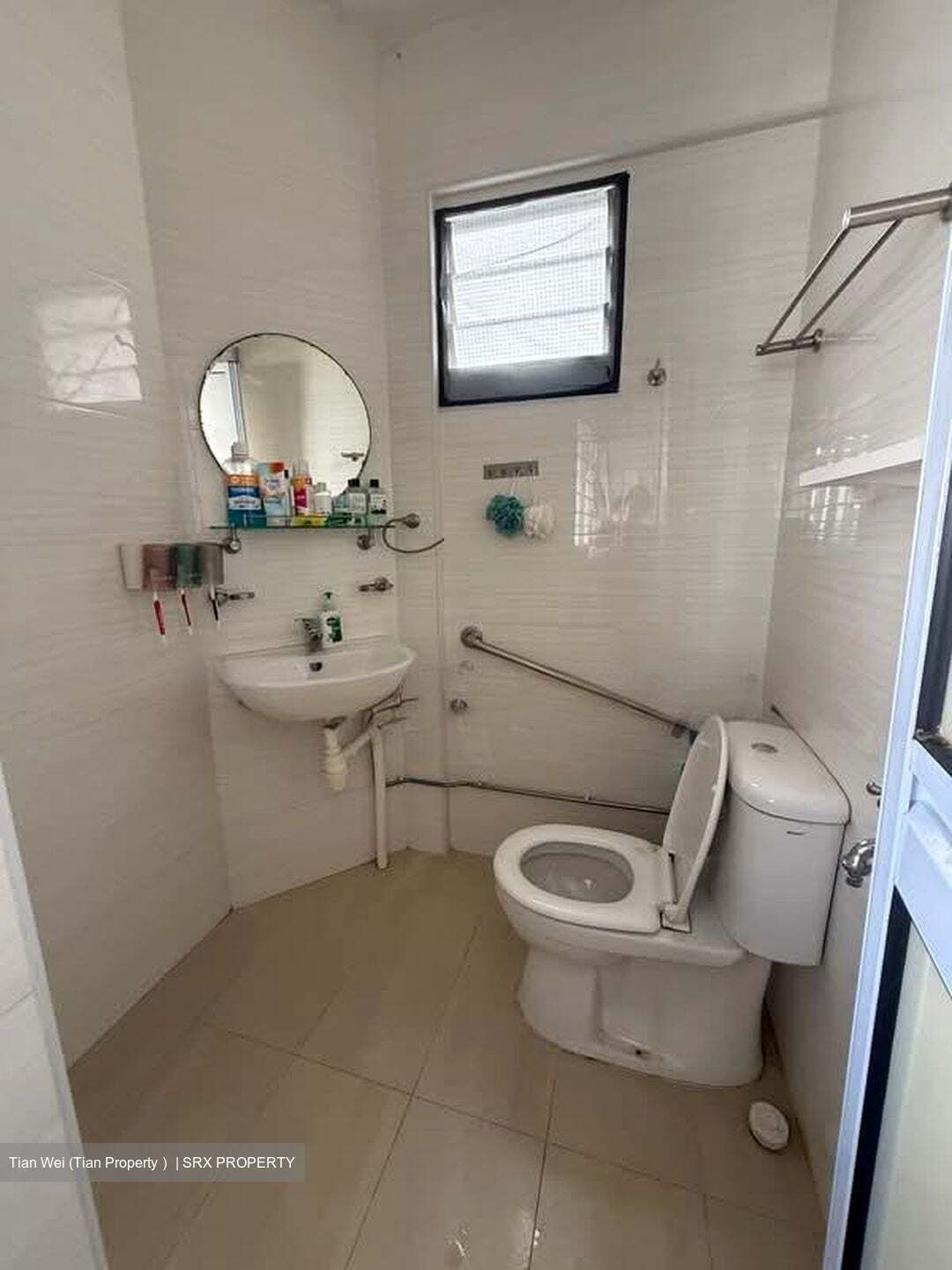 Blk 304 Hong Kah East Garden (Jurong East), HDB 4 Rooms #553347611